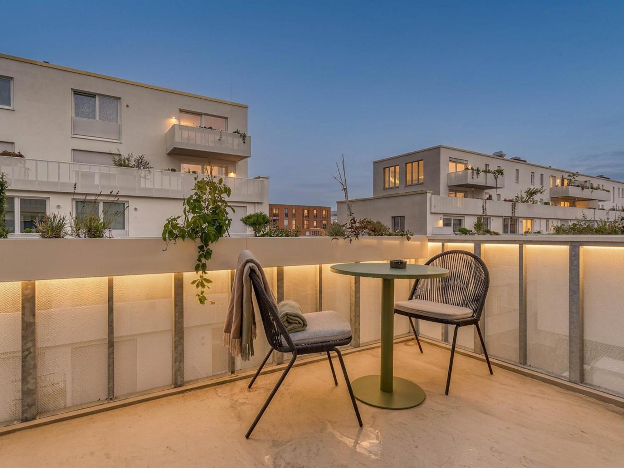 Suite mit 1 Schlafzimmer, Balkon und Blick auf den Innenhof